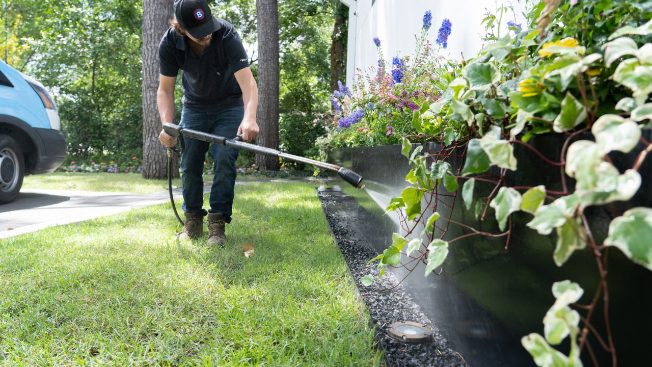 Is It Safe to Pressure Wash Windows? Geek Window Cleaning
